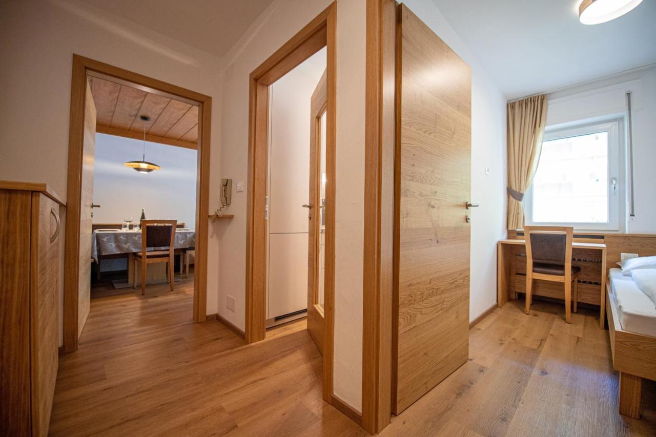 Apartment Brunelle Сельва-ді-Валь-Гардена Екстер'єр фото